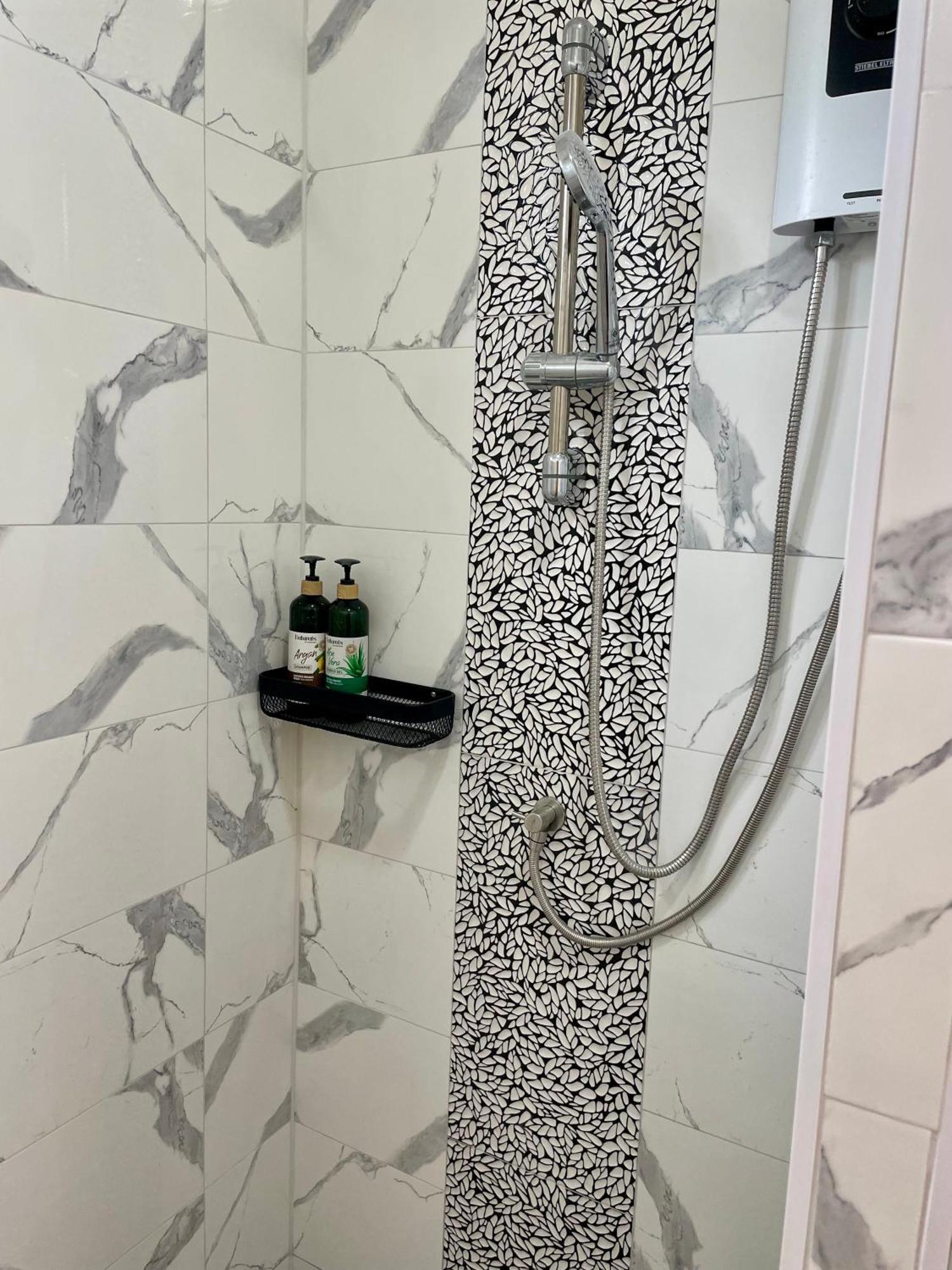 Pavana Boutique & Kite Bungalows Тонгсала Екстериор снимка