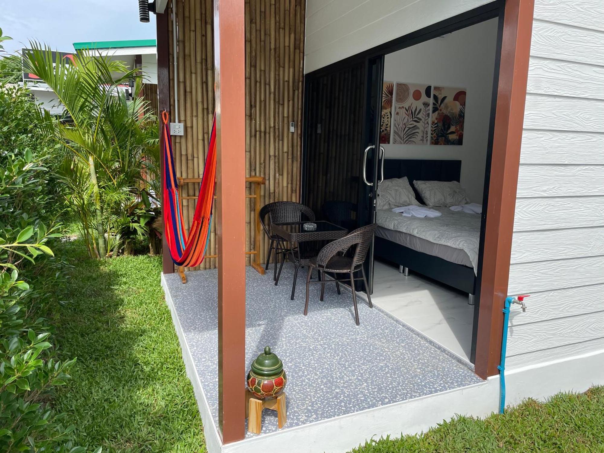 Pavana Boutique & Kite Bungalows Тонгсала Екстериор снимка